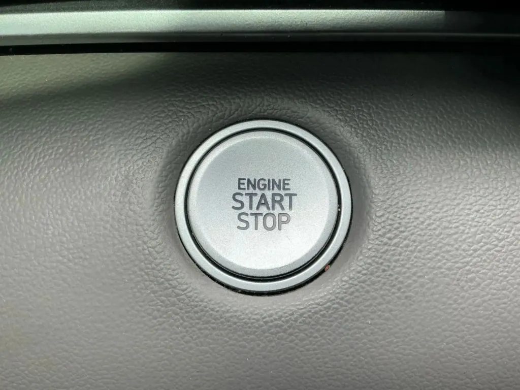 Hyundai Elantra photo 32