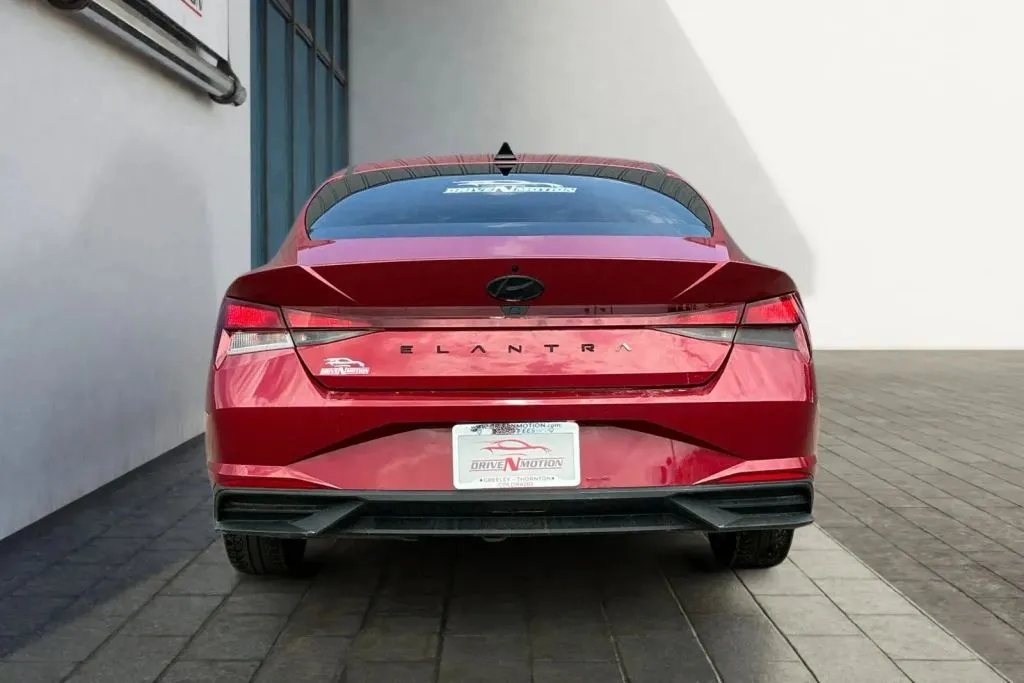 More photos of 2022 Hyundai Elantra SEL Sedan 4D at Drive N-Motion Thornton, CO