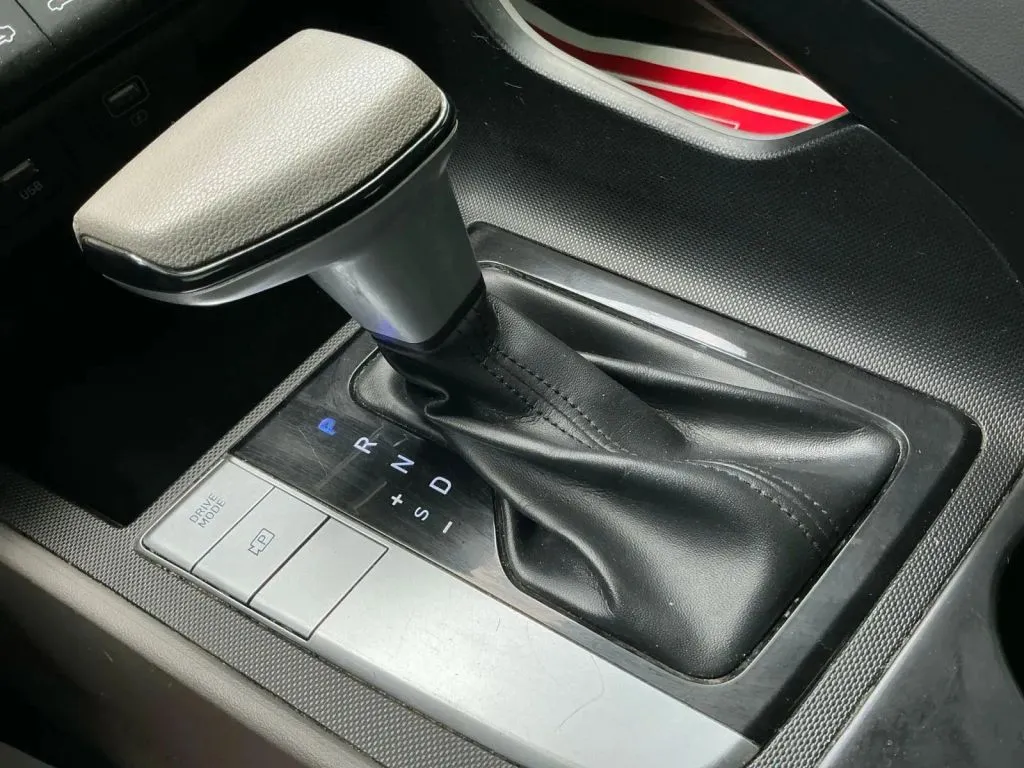 Hyundai Elantra photo 31