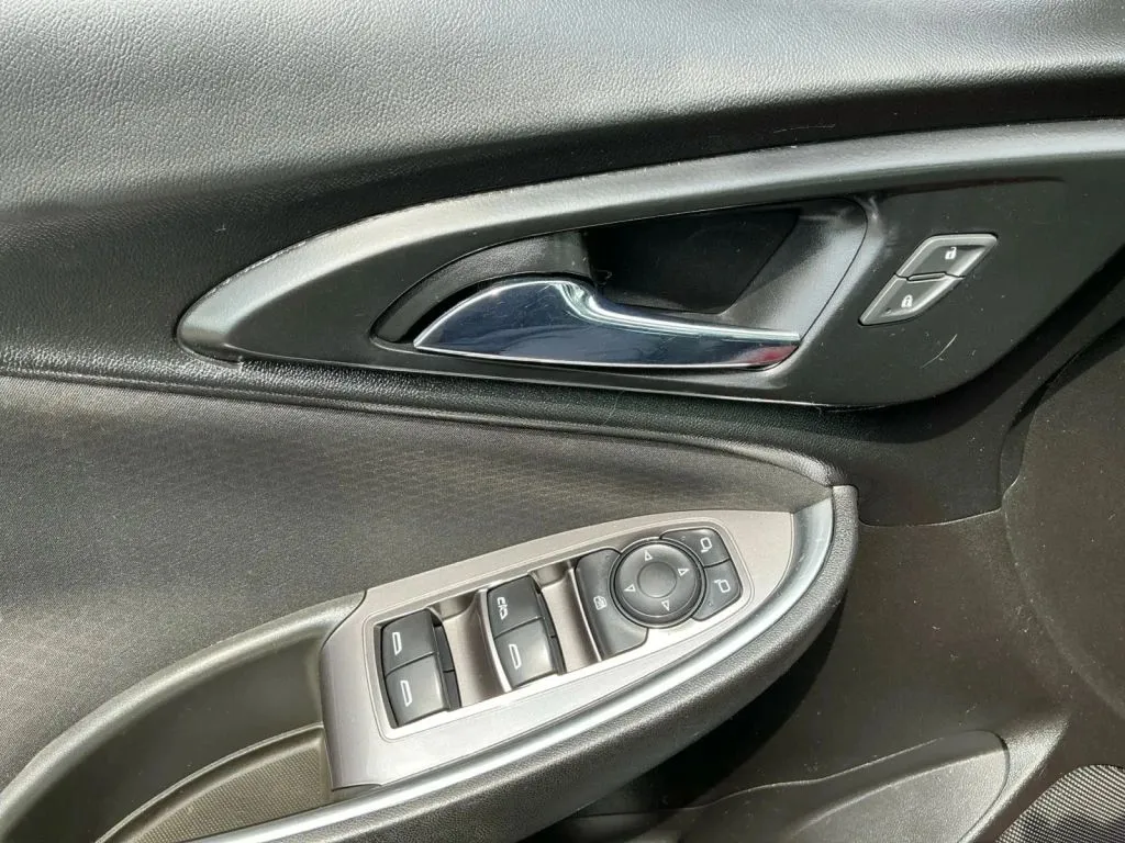 Chevrolet Malibu photo 11