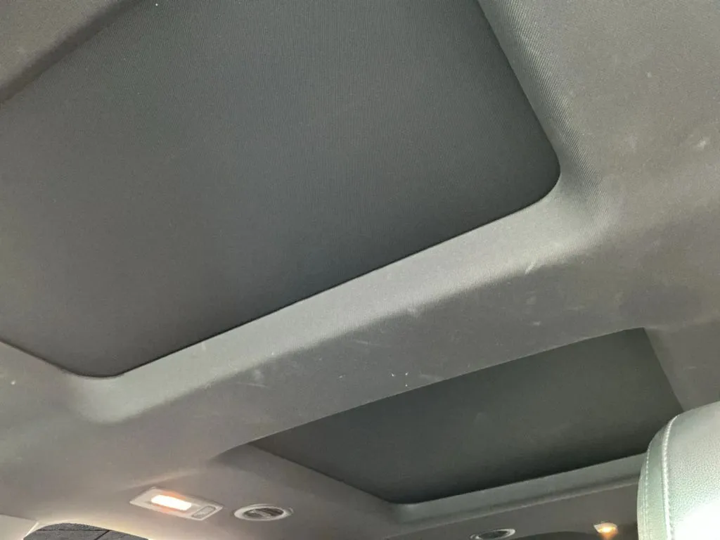 Ford Explorer photo 25