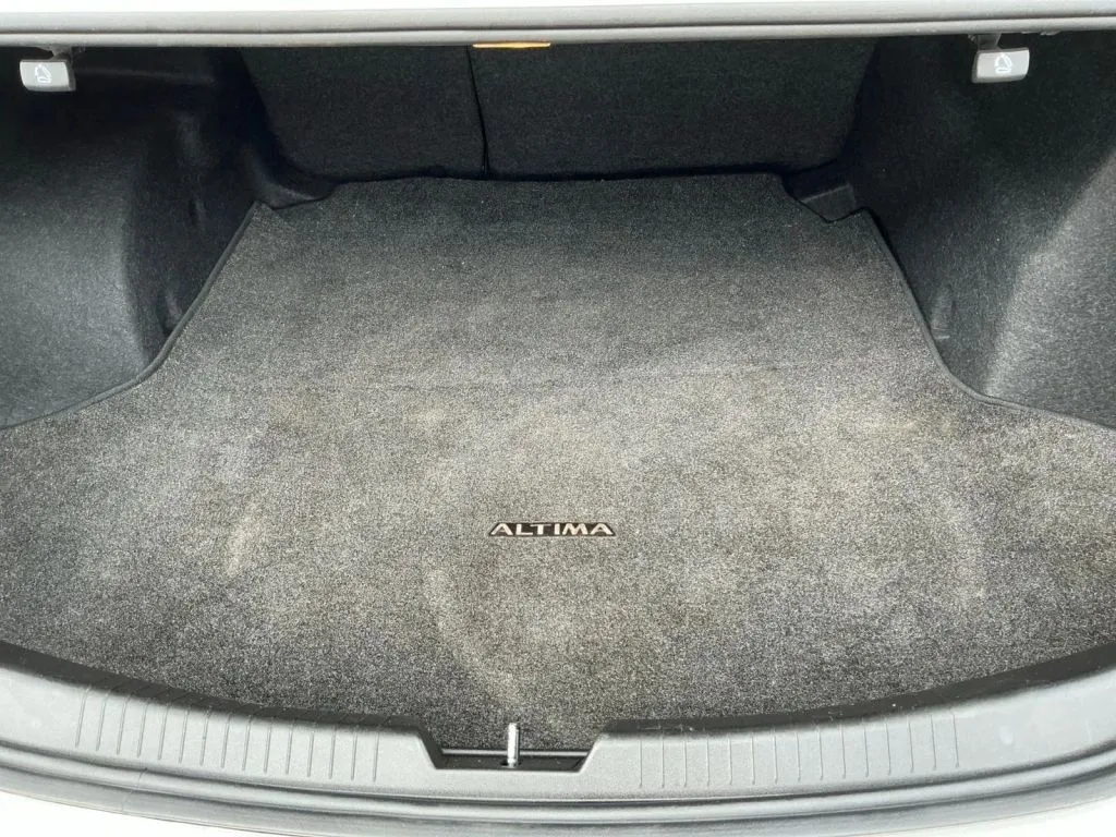 Chevrolet Malibu photo 18