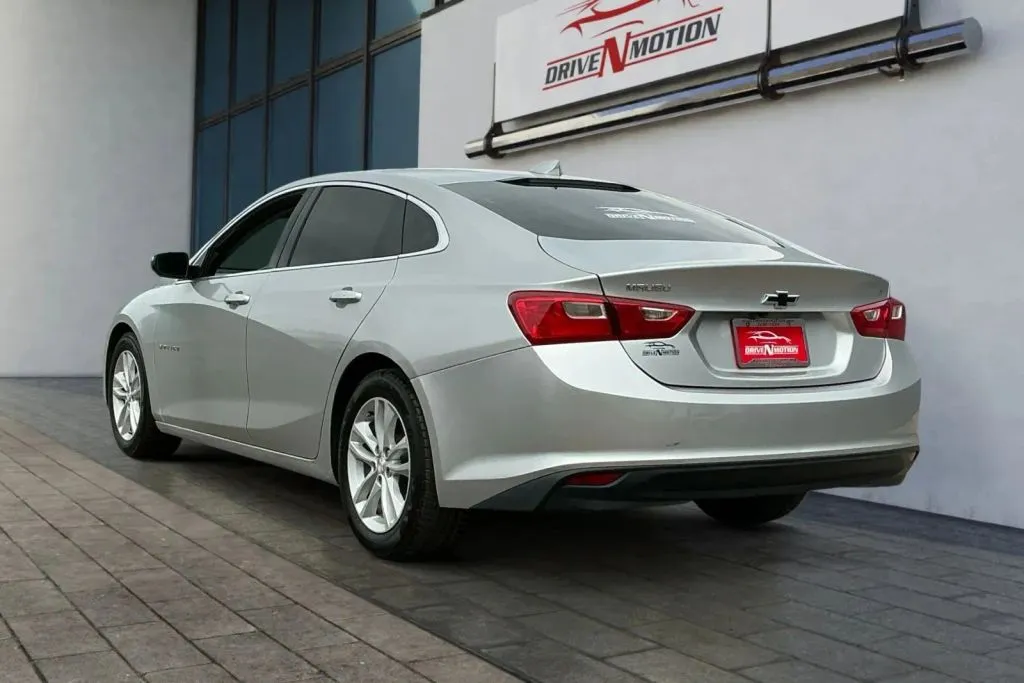 Chevrolet Malibu photo 6