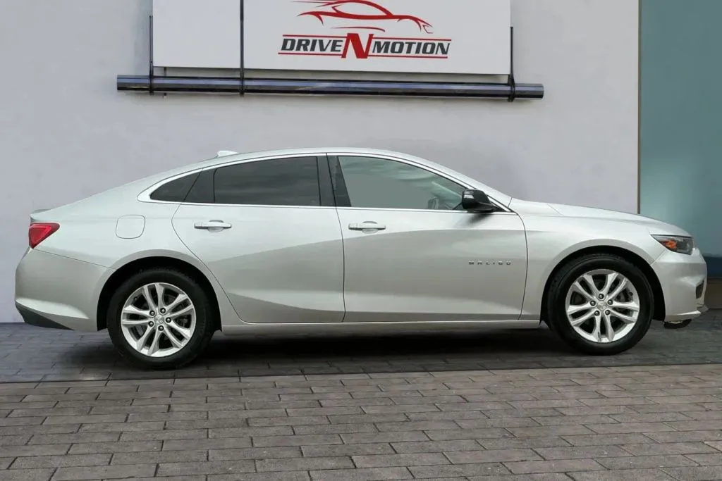 Another view of 2018 Chevrolet Malibu LT Sedan 4D for sale in Thornton, CO at Drive N-Motion Thornton