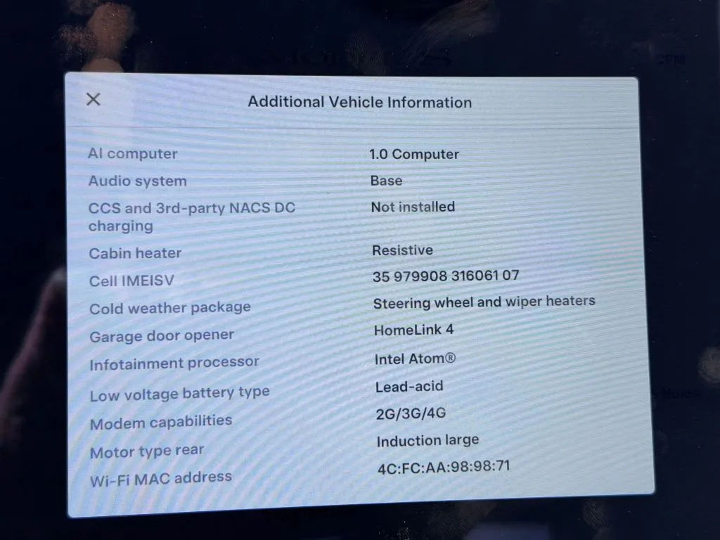 Tesla Model S photo 32