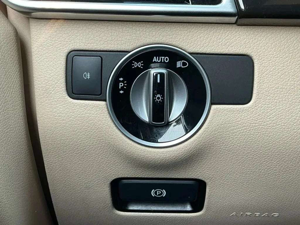 Mercedes-Benz GLE photo 38