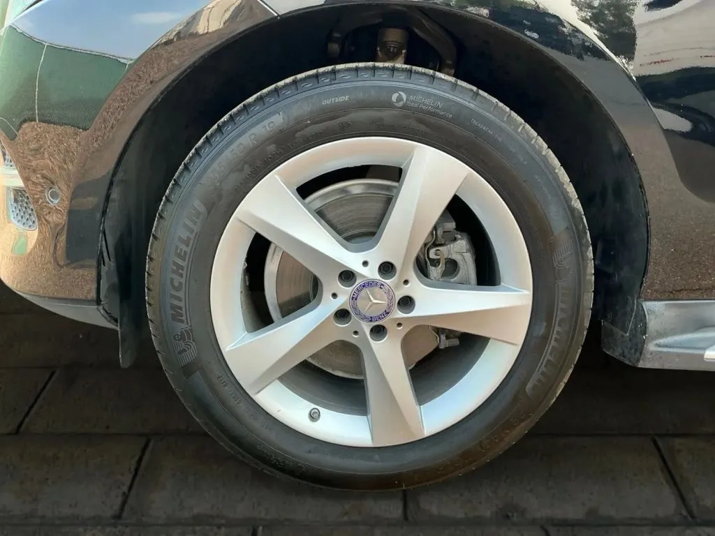Mercedes-Benz GLE photo 25