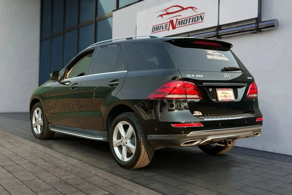 Mercedes-Benz GLE photo 6