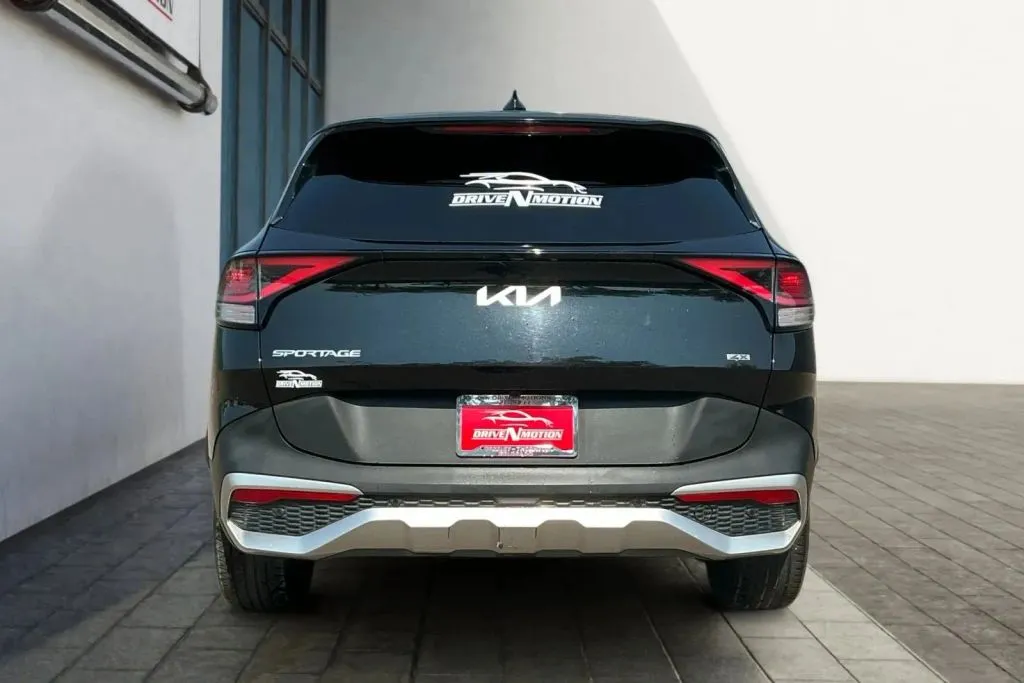 More photos of 2023 Kia Sportage LX Sport Utility 4D at Drive N-Motion Thornton, CO