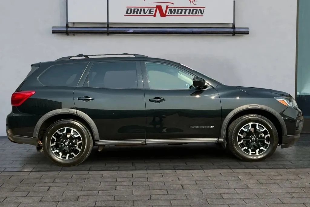 Another view of 2019 Nissan Pathfinder SV Sport Utility 4D for sale in Thornton, CO at Drive N-Motion Thornton