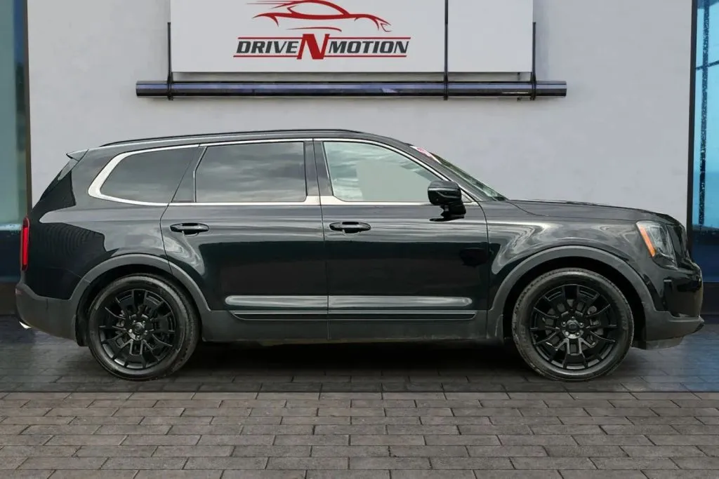 Another view of 2021 Kia Telluride SX Sport Utility 4D for sale in Thornton, CO at Drive N-Motion Thornton