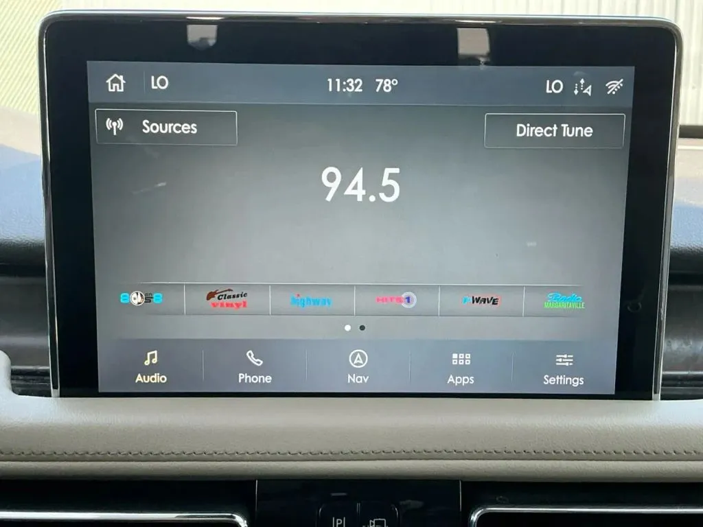 Lincoln Aviator photo 30