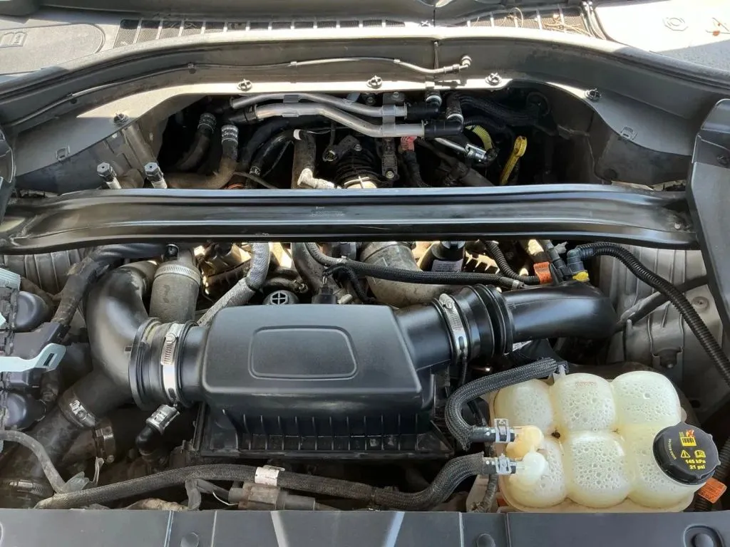 Lincoln Aviator photo 24