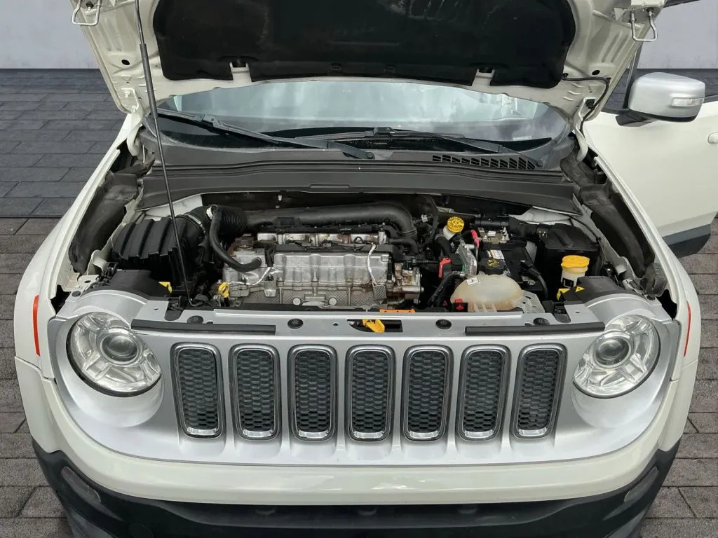 Jeep Renegade photo 21