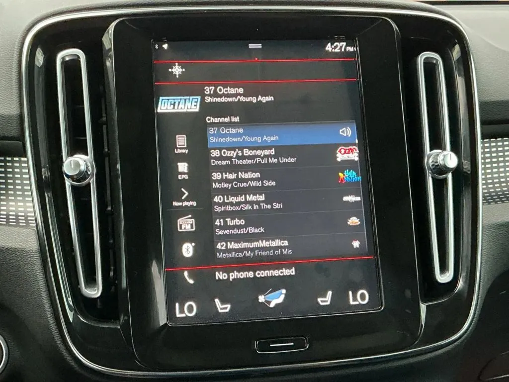Volvo XC40 photo 29