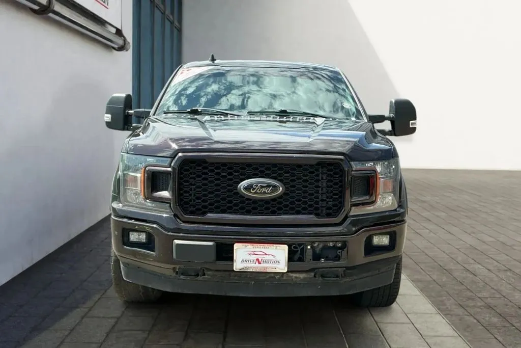 Ford F-150 photo 8