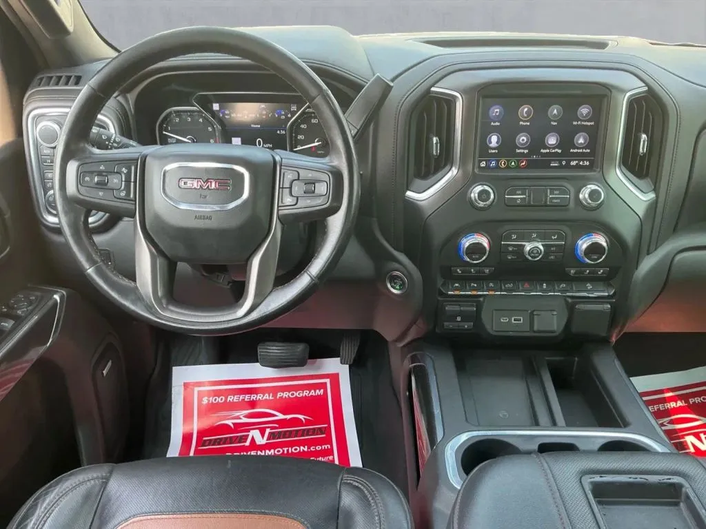 GMC Sierra photo 16