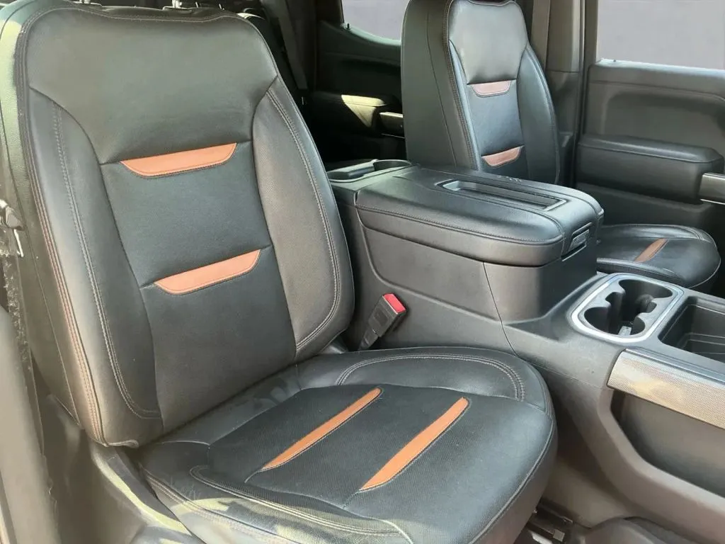 GMC Sierra photo 23