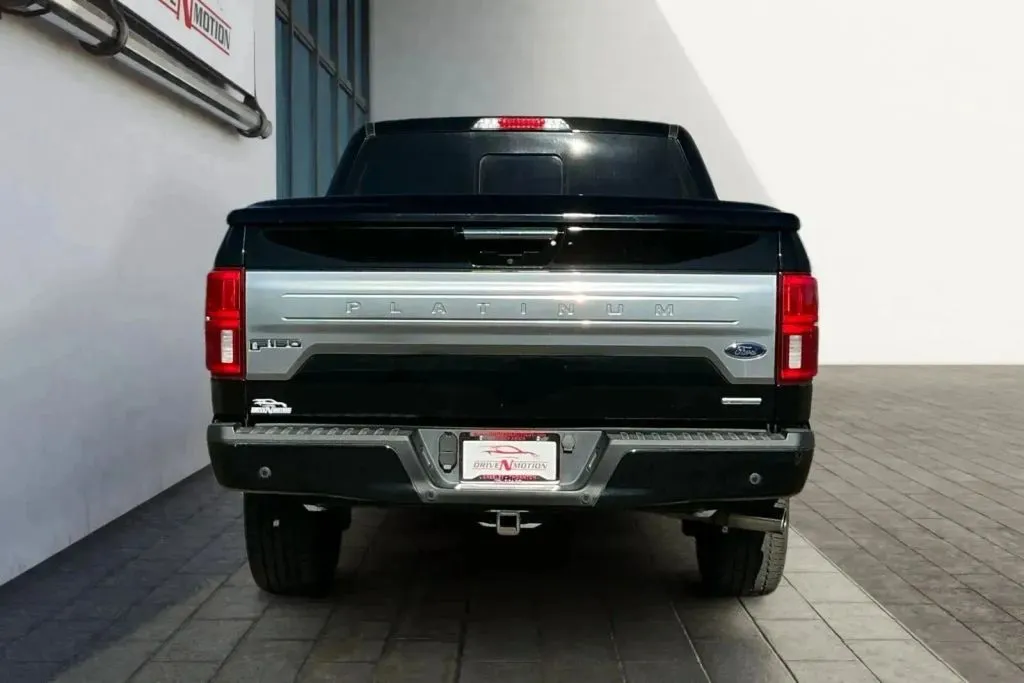 More photos of 2018 Ford F-150 SuperCrew Cab Platinum Pickup 4D 5 1/2 ft at Drive N-Motion Thornton, CO