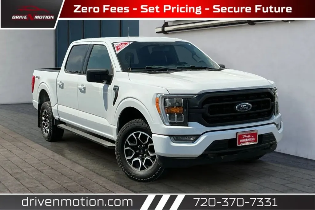 White 2021 Ford F-150 SuperCrew Cab XLT Pickup 4D 5 1/2 ft for sale in Thornton, CO