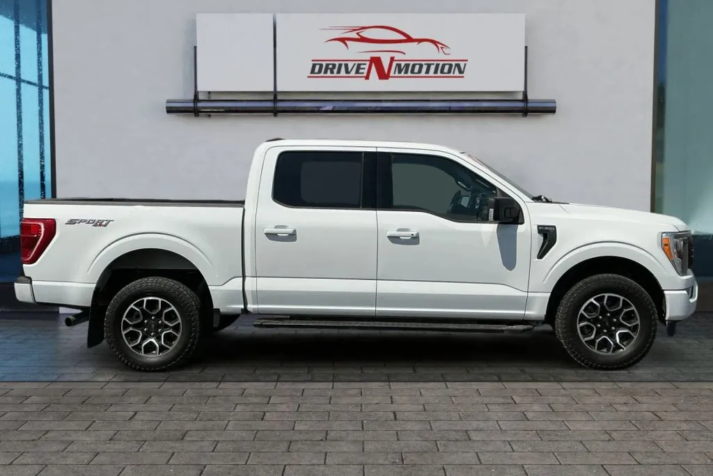 Another view of 2021 Ford F-150 SuperCrew Cab XLT Pickup 4D 5 1/2 ft for sale in Thornton, CO at Drive N-Motion Thornton