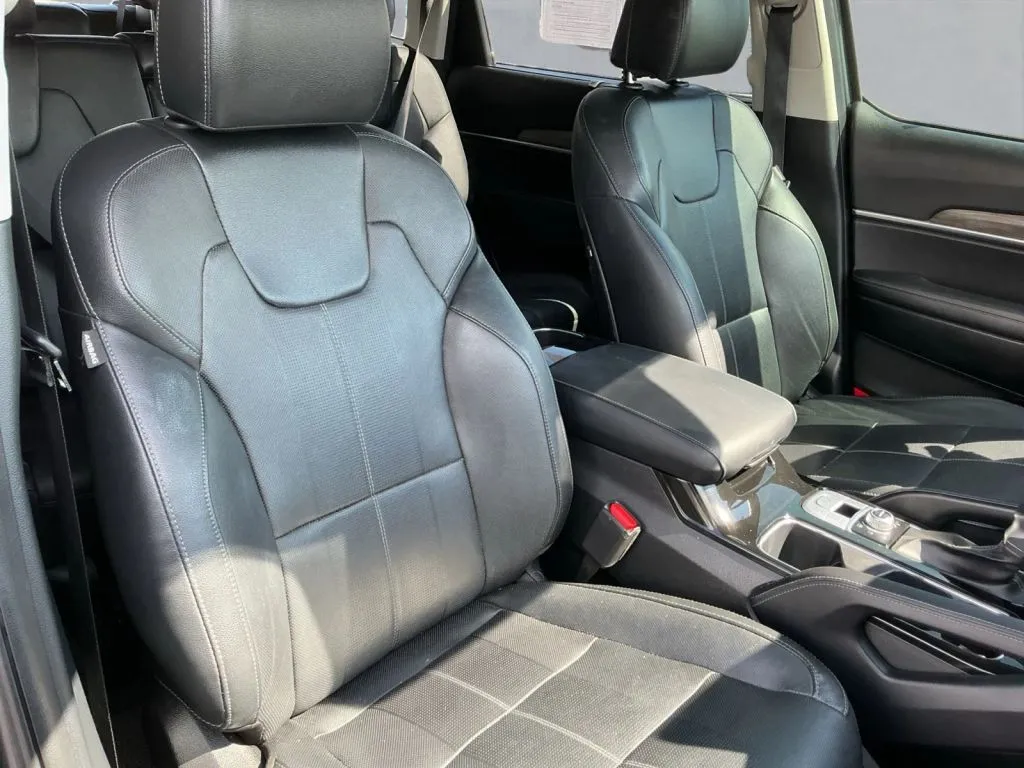Kia Telluride photo 23