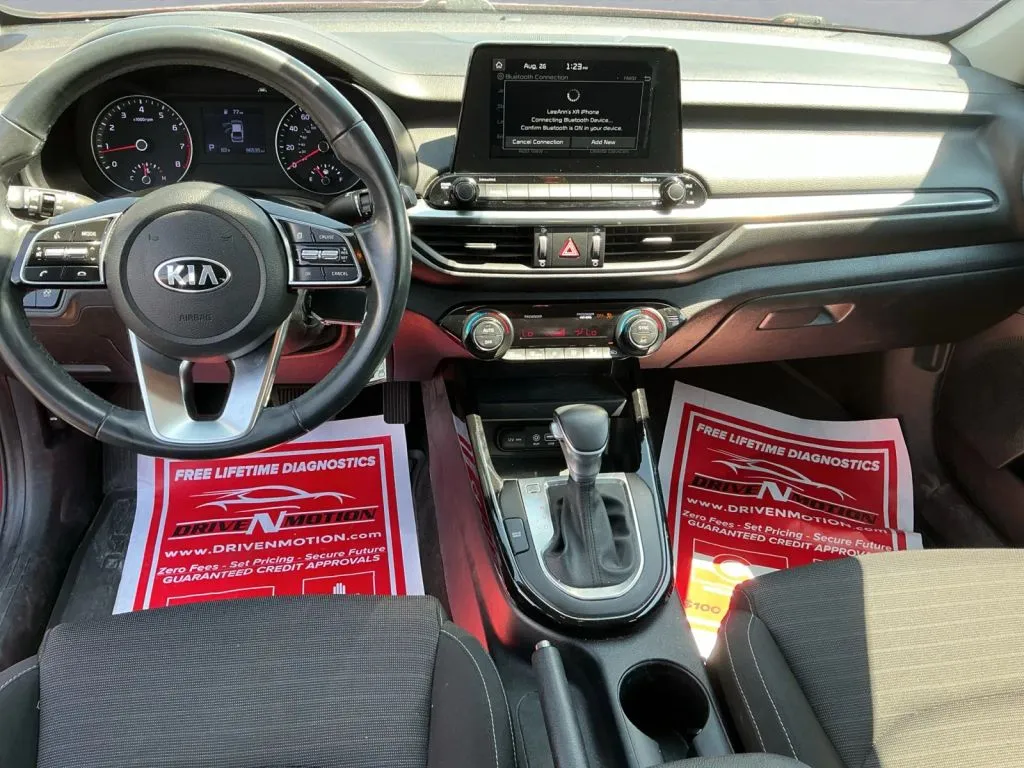 Kia Forte photo 16
