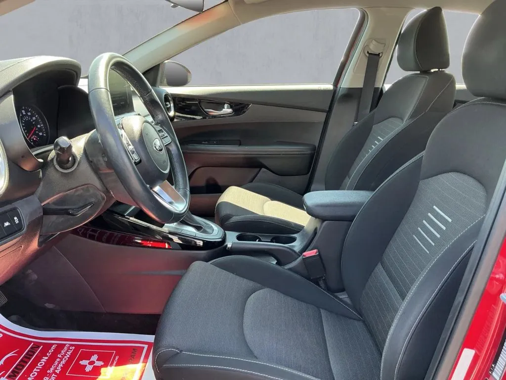 Kia Forte photo 12