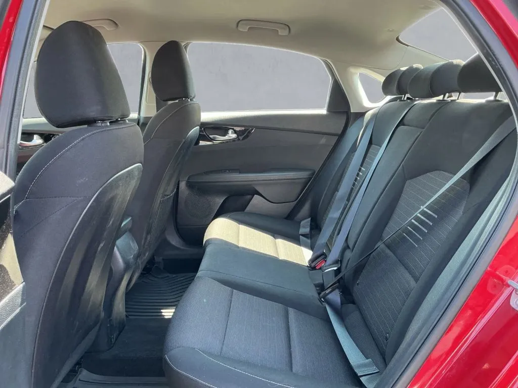 Kia Forte photo 14