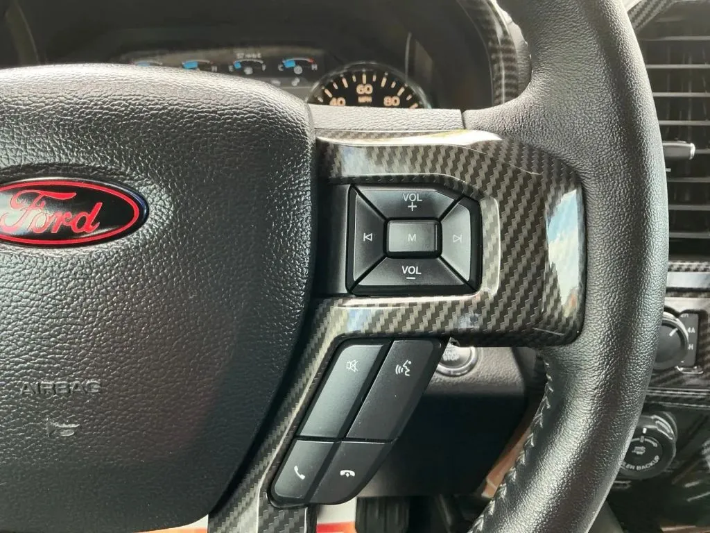 Ford F-150 photo 27