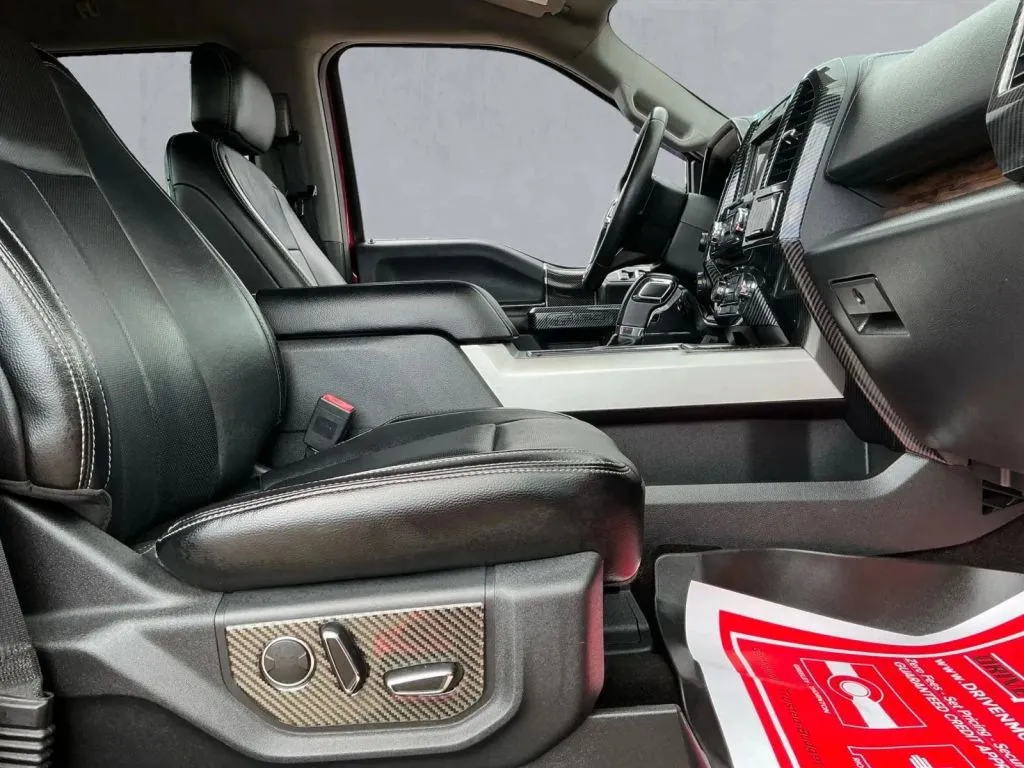 Ford F-150 photo 21