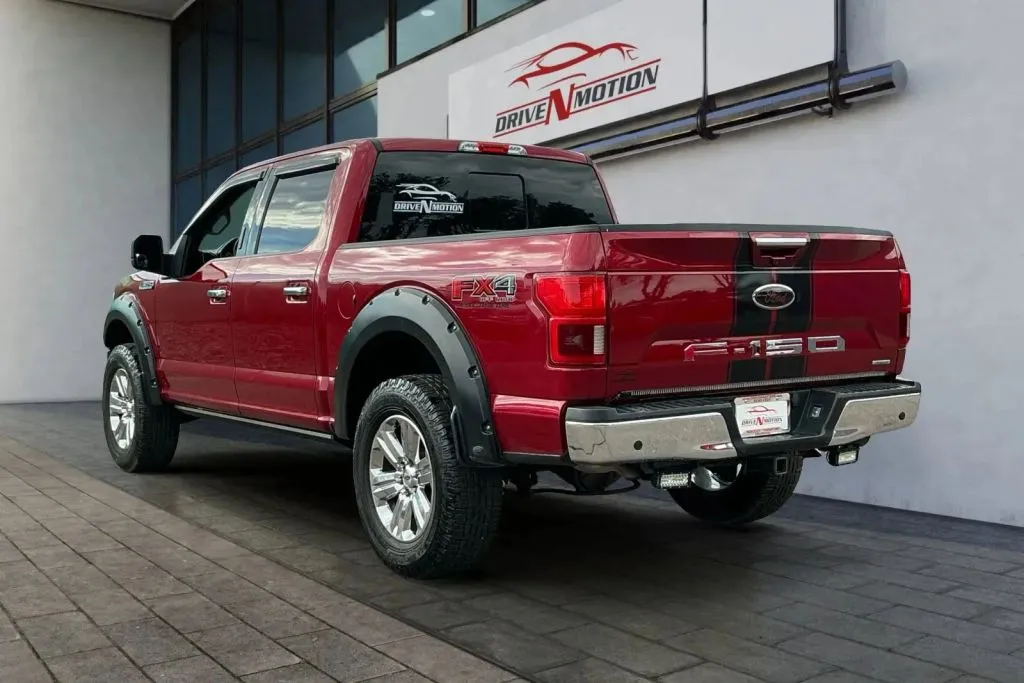 Ford F-150 photo 6