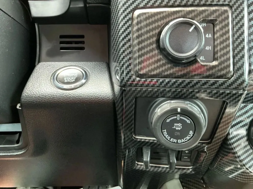 Ford F-150 photo 34