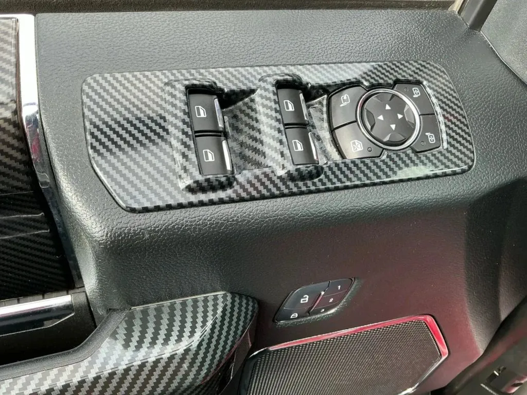 Ford F-150 photo 11