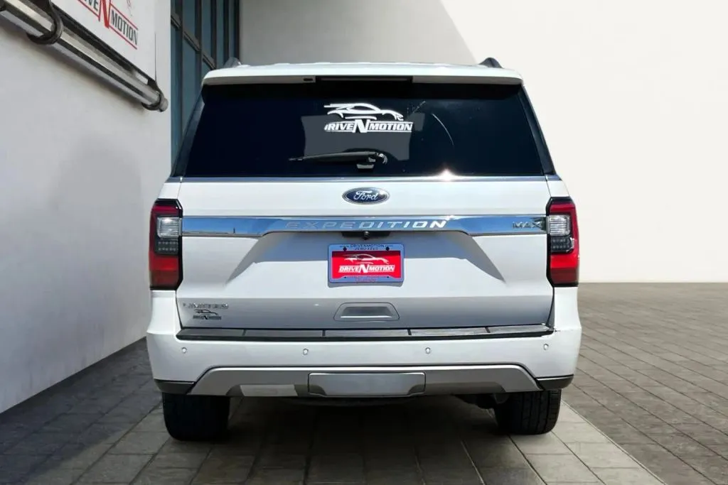 More photos of 2019 Ford Expedition MAX Limited Sport Utility 4D at Drive N-Motion Thornton, CO