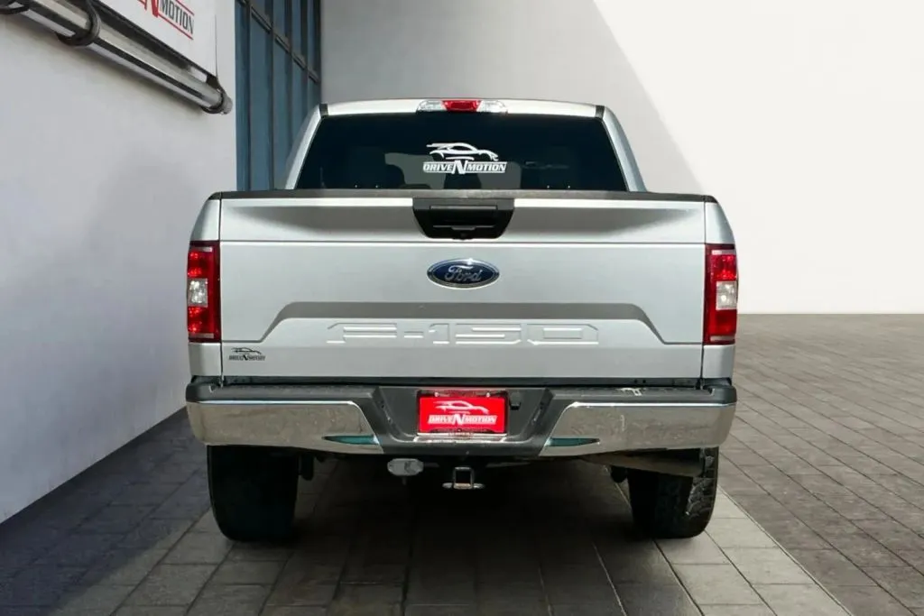 More photos of 2018 Ford F-150 SuperCrew Cab XLT Pickup 4D 5 1/2 ft at Drive N-Motion Thornton, CO