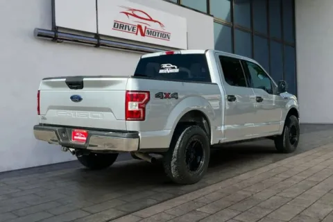 More photos of 2018 Ford F-150 SuperCrew Cab XLT Pickup 4D 5 1/2 ft at Drive N-Motion Thornton, CO