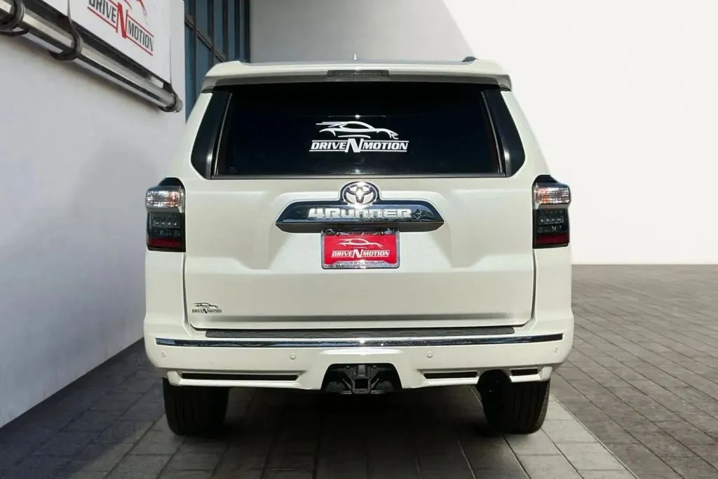 More photos of 2015 Toyota 4Runner Limited Sport Utility 4D at Drive N-Motion Thornton, CO