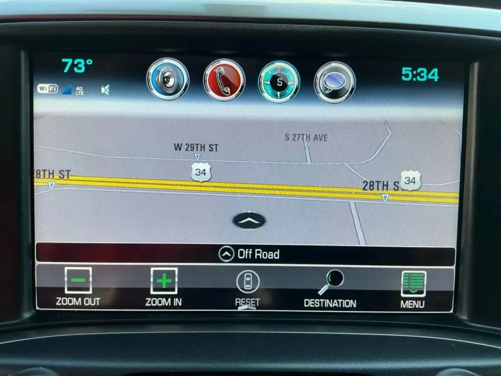 Chevrolet Silverado photo 27