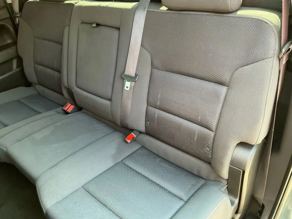 Chevrolet Silverado photo 14