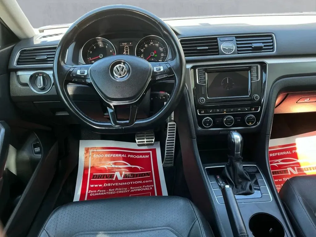 Volkswagen Passat photo 16