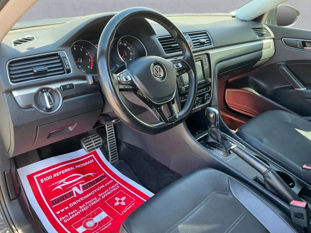 Volkswagen Passat photo 13