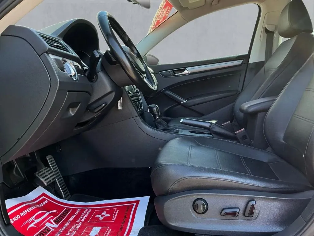 Volkswagen Passat photo 12