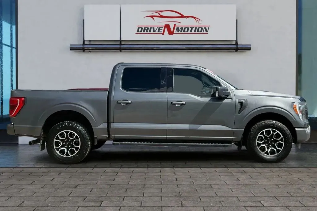 Another view of 2021 Ford F-150 SuperCrew Cab XLT Pickup 4D 5 1/2 ft for sale in Thornton, CO at Drive N-Motion Thornton