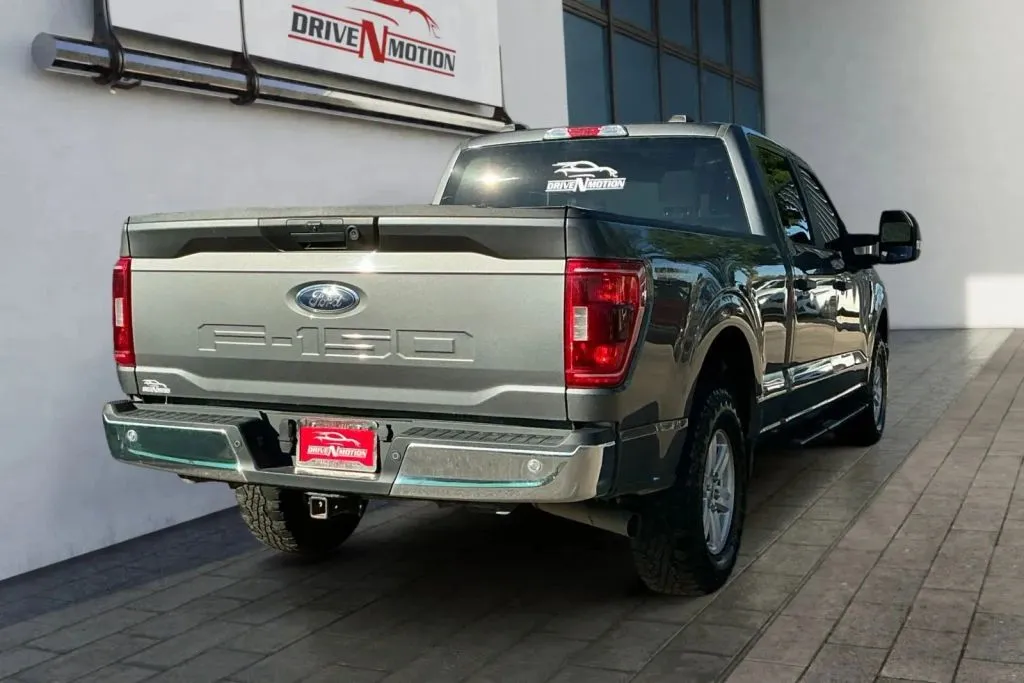 More photos of 2022 Ford F-150 SuperCrew Cab XLT Pickup 4D 6 1/2 ft at Drive N-Motion Thornton, CO
