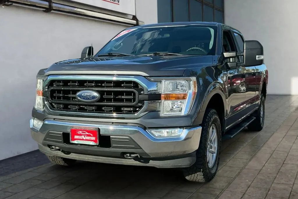 Ford F-150 photo 8