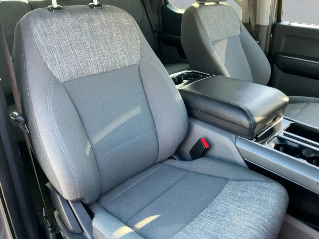 Ford F-150 photo 22