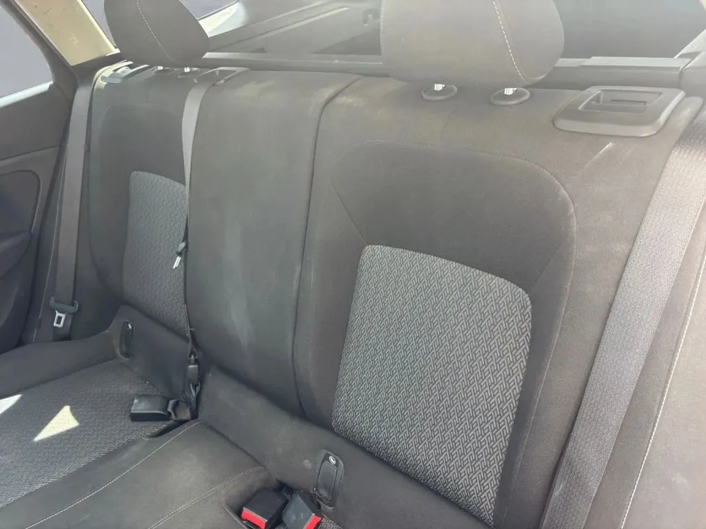 Buick Regal TourX photo 18