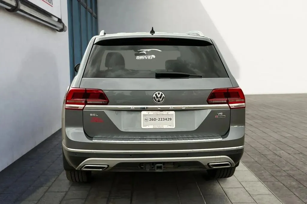 More photos of 2019 Volkswagen Atlas SEL Premium 4Motion Sport Utility 4D at Drive N-Motion Thornton, CO