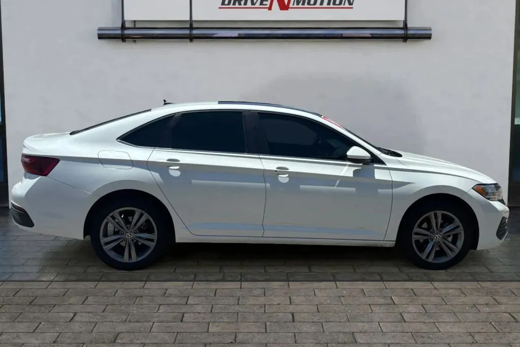 Photos of 2023 Volkswagen Jetta 1.5T SE Sedan 4D for sale in Thornton, CO at Drive N-Motion Thornton